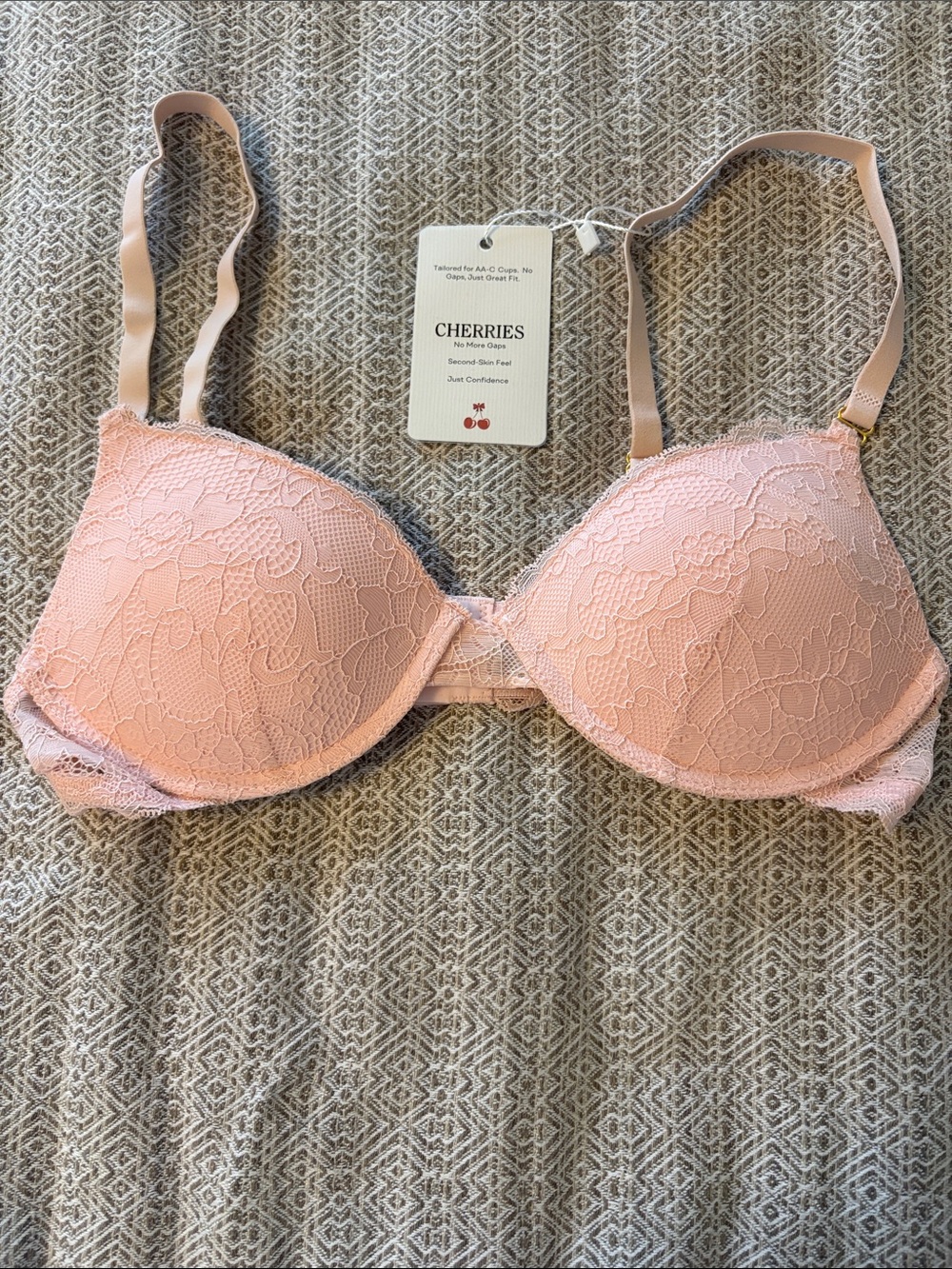 Women's Lace Push-Up Bra in Soft Pink